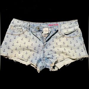 Freestyle revolution anchor shorts